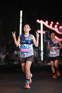 BIB: 47057, 6054
                            <button type="button" onclick="openModal(23234651)" class="btn btn-primary btn-sm float-right btn-popup" data-toggle="modal" data-target=".modal-high-quality">
                        <i class="fas fa-shopping-cart"></i> Add to Cart
                    </button>
                                            <button type="button" onclick="isThisMe(23234651, true)" class="btn btn-success btn-sm float-right btn-popup btn-isme hidden" data-toggle="tooltip" data-placement="bottom" title="นี่คือรูปของคุณใช่ไหม คลิกที่นี่เพื่อเอาเข้าอัลบั้ม">
                        <i class="fas fa-plus"></i> Add to album
                    </button>
                    <button type="button" onclick="isThisMe(23234651, false)" class="btn btn-warning btn-sm float-right btn-popup btn-isnotme hidden">
                        <i class="fas fa-ban"></i> Remove from album
                    </button>